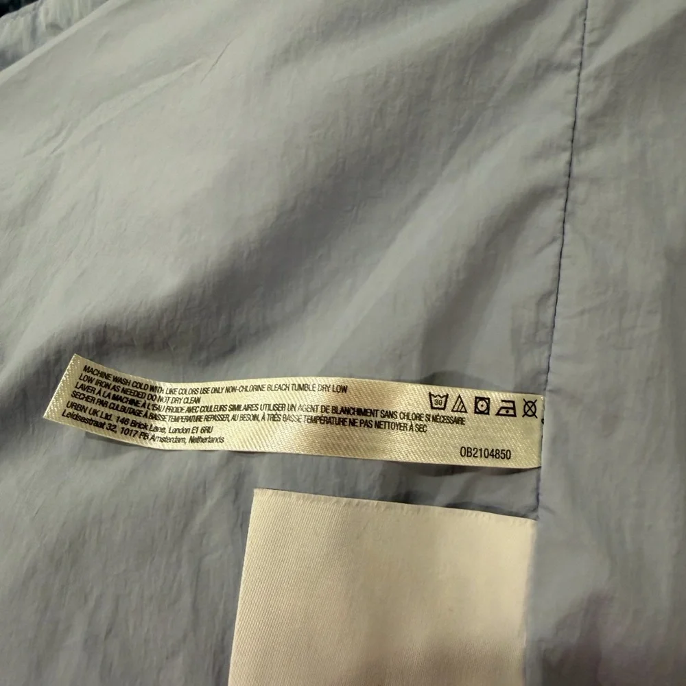 Free People Movement Billie Boxy Lightweight Insulated Jacket Size M/L NWOT - Picture 10 of 12